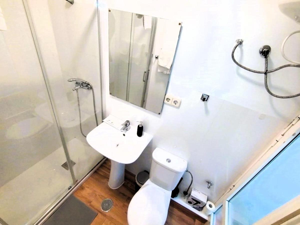 Puerta Del Sol - Apartamento Para 6 Madrid Exterior photo