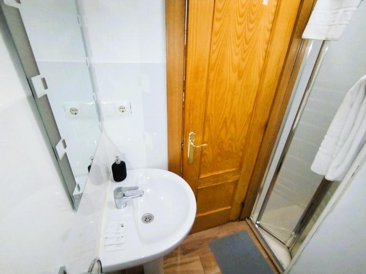 Puerta Del Sol - Apartamento Para 6 Madrid Exterior photo